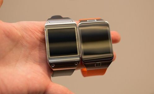 三星智能手表Galaxy Gear 2(右)/NEO