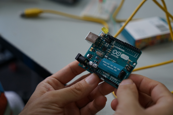 图4：Arduino UNO开发板。